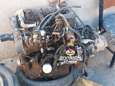 Encontraron un motor, en un taller mecánico, que era de un auto que había sido robado en 2020