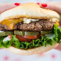En el Día Internacional de la Hamburguesa, su historia y nuevas versiones