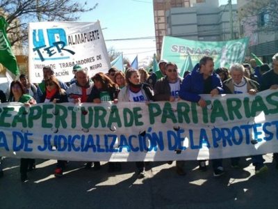 El conflicto gremial en Río Negro no para: volvieron a rechazar la oferta del Gobierno