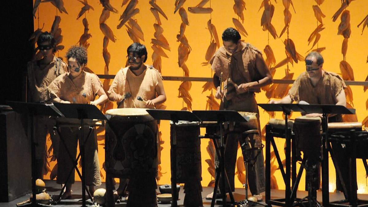 Ópera Xochicuicatl cuecuechtli en el Cenart