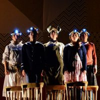 "El ejército iluminado" de Toscana, al teatro