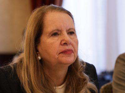Ministros acuerdan seguir usando toga y ser una “Corte itinerante”