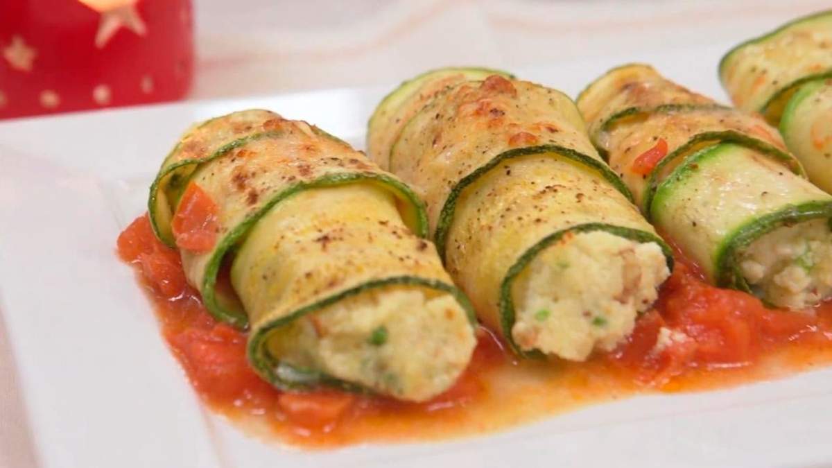 Arrolladitos de zucchini con jamón y queso. Fuente: (X)