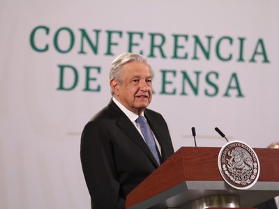 AMLO envía condolencias por accidente en el Metro y afirma: "no se va a ocultar nada"