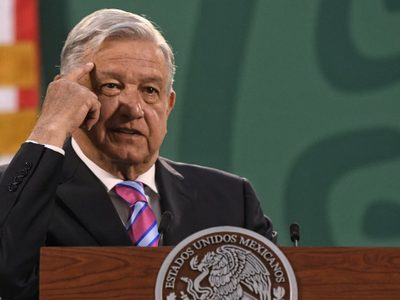 AMLO señala a Xavier Olea como principal acusador de Félix Salgado