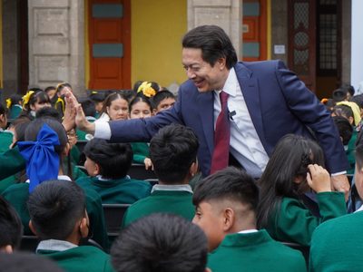 Arranca el ciclo escolar; alumnos de primaria accederán a la beca Rita Cetina: SEP