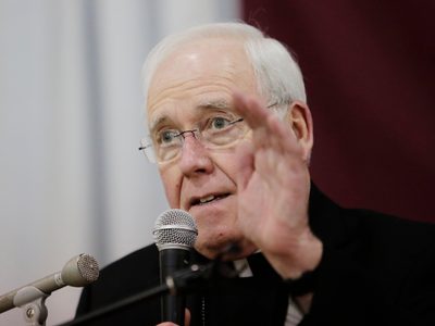 El Papa acepta renuncia de obispo acusado de encubrir abusos en Estados Unidos