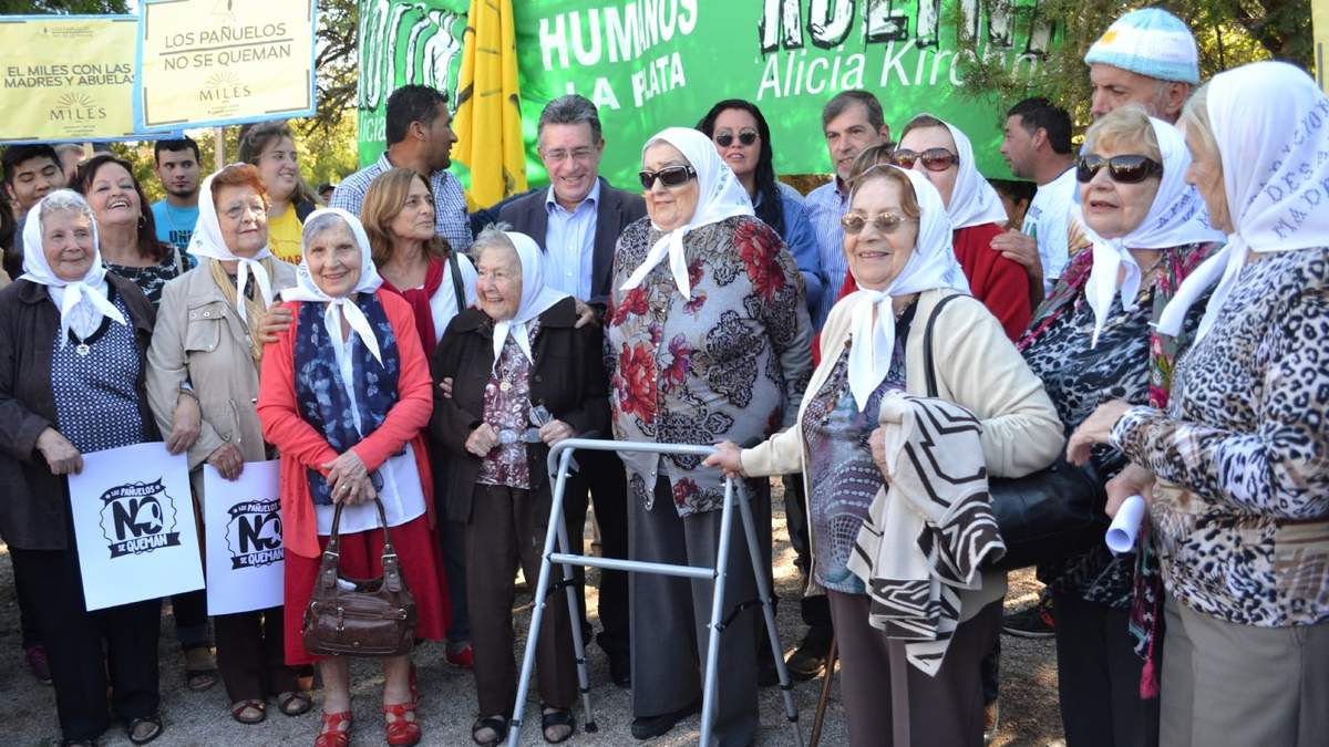 Madres de Plaza de Mayo. Foto: (Twitter)
