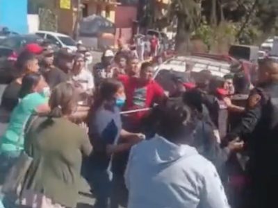 Lia Limón y Martí Batres se acusan mutuamente de violencia en un acto de Día de Reyes (Videos)