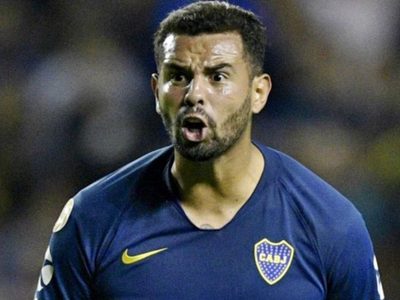 ¿Se paraliza la llegada de Edwin Cardona a Boca?