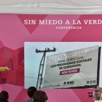 El Tribunal Electoral multa a Xóchitl Gálvez por utilizar el logotipo del INE