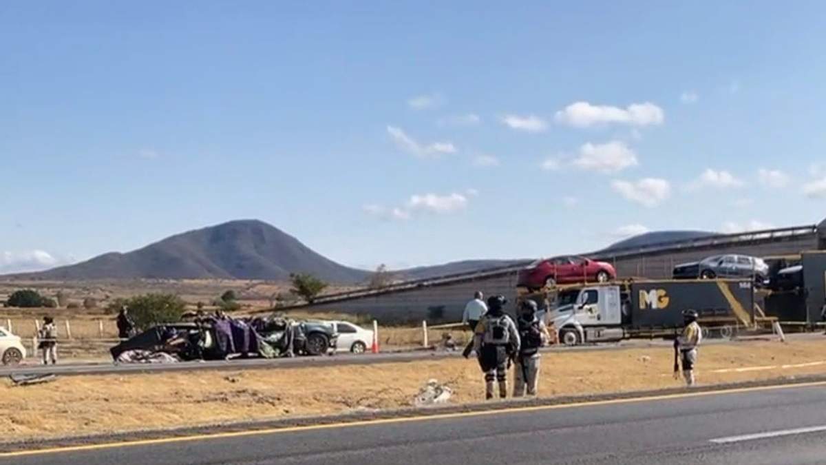 Accidente en autopista Salamanca-León deja nueve fallecidos y dos heridos