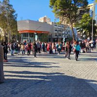 Piqueteros protestan en el centro por compromisos incumplidos: amenazan con aislar la provincia