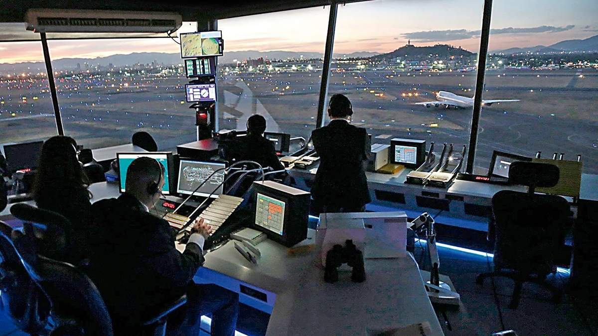 Controladores aéreos