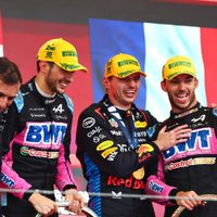 Verstappen remonta y gana el GP de Brasil; “Checo” Pérez terminó en decimoprimer lugar