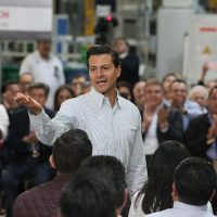 Celebra Peña más empleo… 'olvida” que millones de mexicanos viven en la informalidad