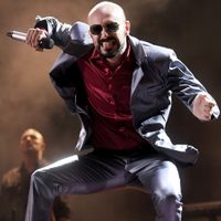 ¡Argentina canta en cuarentena! Hoy a las 20:50 los famosos se unen en medio de la pandemia. ¿Estás