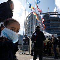 El FMI estima que baja en la economía mundial será más grave de lo previsto