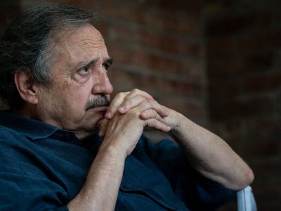 Alfonsín apuntó contra exfuncionarios que "parecían representantes de los acreedores"