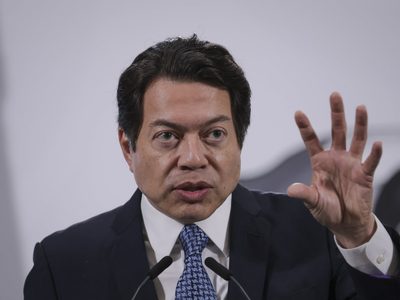 Tras críticas, Mario Delgado convoca a otra reunión para decidir cuándo termina el ciclo escolar