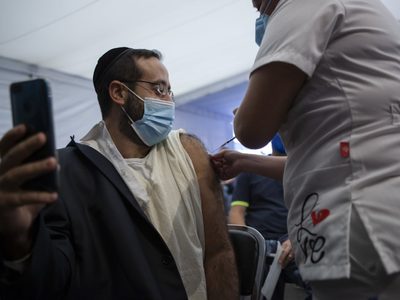 Se registran 167 fallecimientos por covid-19 en un día