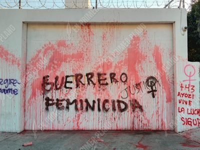 Mujeres marcharon en Guerrero para exigir frenar los feminicidios (Video)