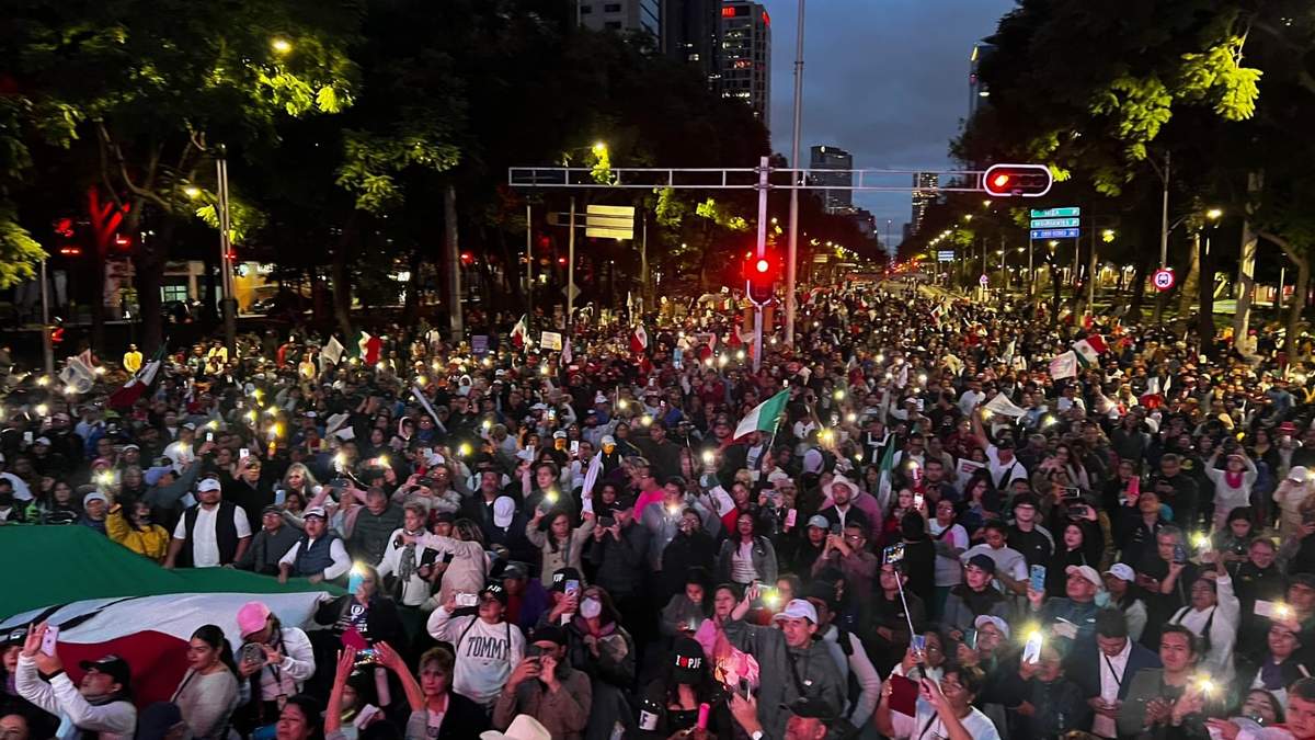 Marcha de trabajadores del PJF