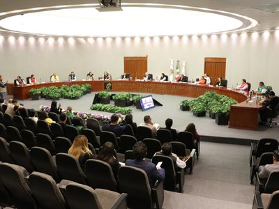 Retraso en la aprobación de candidaturas en Edomex desata caos y reclamos al IEEM