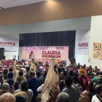 Sheinbaum presumió que en las encuestas va 24 puntos arriba de su contrincante Xóchitl Gálvez