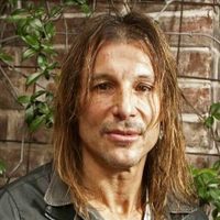 Filtran un film personal de Claudio Caniggia y Sofía Bonelli en una pileta ¡OMG! ¿Qué hacían?