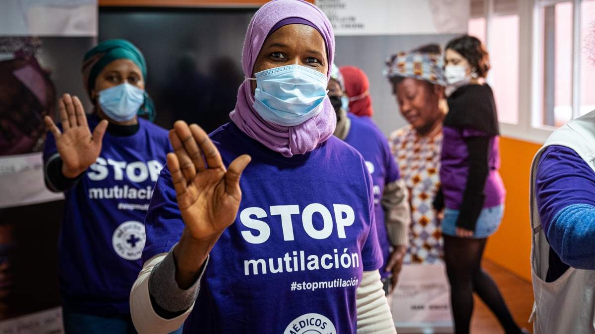 Médicos del Mundo trabajan en contra de la MGF y apoyan a las mujeres que han sido víctimas de ésta