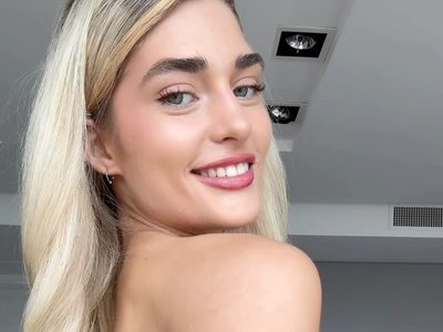 Detalles exclusivos y trendy: así es la bikini con la que Marta Fort lidera el verano 2025