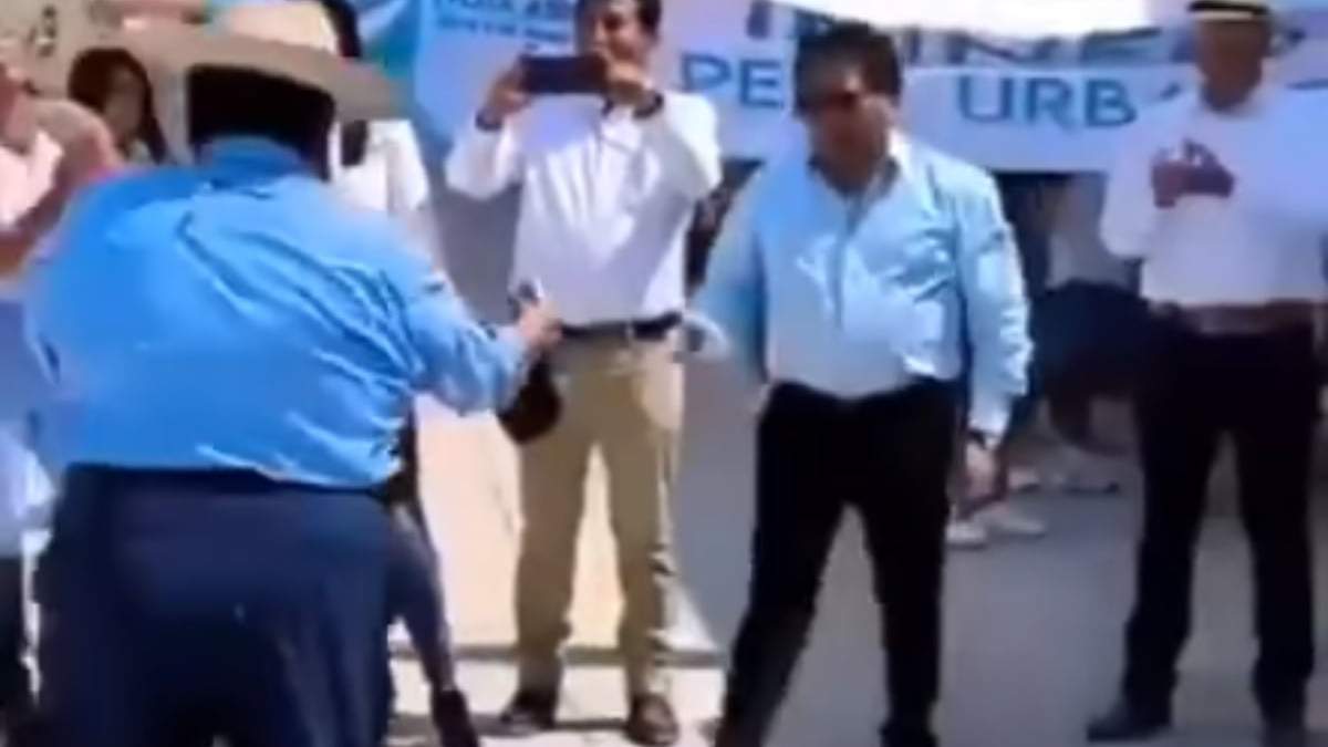 Noé Peñaloza entregó el dinero al candidato Irineo Peña