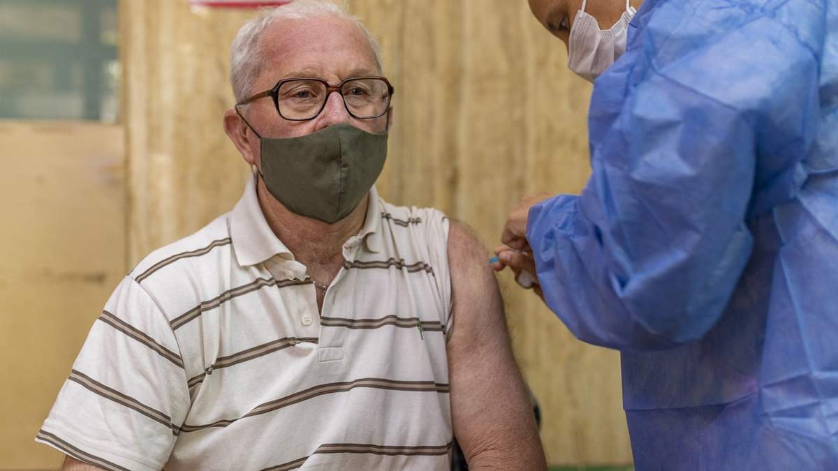 El plan de vacunación alcanzó a más del 73 % de la población neuquina. Fuente: (Twitter)