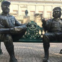 El panista Jorge Triana exige retirar estatuas de Fidel Castro y el Che Guevara