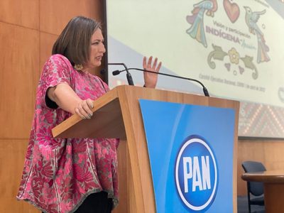 Xóchitl Gálvez pide hacer público reporte de DNV sobre Línea 12: "caída del metro no fue accidente"