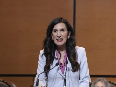 Kenia López Rabadán respalda propuesta de Sheinbaum para eliminar fuero de legisladores
