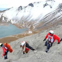 Rescatan cuerpos de dos alpinistas en el Nevado de Toluca