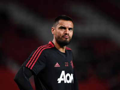 Los dos importantes pretendientes de Sergio Romero en la Premier: ¿Se va del Manchester?
