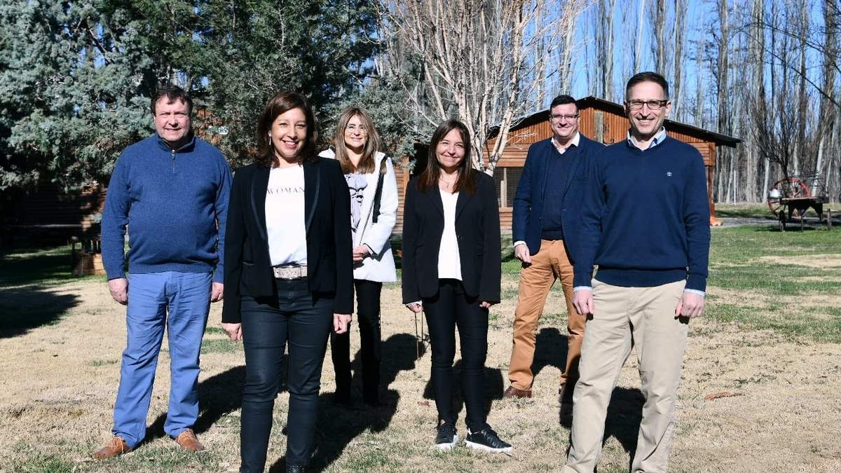 Presentación de candidatos. Fuente: (Twitter)