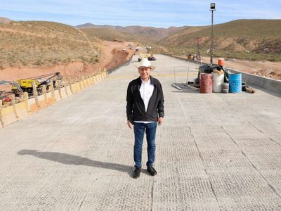 Gobernador Durazo supervisa avance del 80% de la carretera Bavispe-Nuevo Casas Grandes