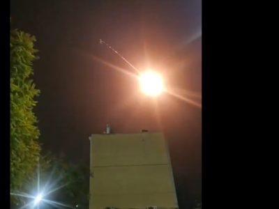 Irán ataca Dimona, ubicación de las principales instalaciones nucleares israelíes (Video)