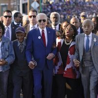 Biden: los derechos electorales siguen bajo ataque