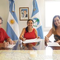 El Ministerio de Salud de Neuquén firmó un acuerdo para la realización de campañas oftalmológicas