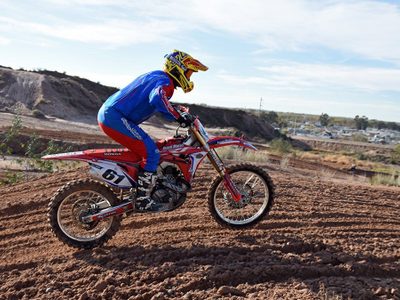 Fiesta en el La Barda de Neuquén: regresa el supercross de verano