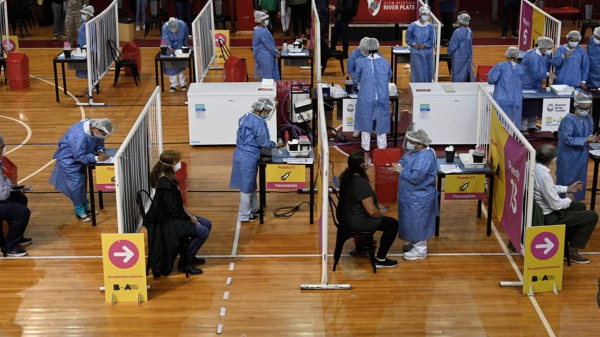 Vacunación contra el coronavirus en Chubut. Fuente: (Twitter)