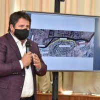 Gaido confió que en un mes la costa del río Neuquén estará liberada
