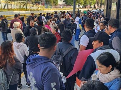 Siguen las protestas de personal médico en demanda de plaza de base en el IMSS Bienestar de la CDMX