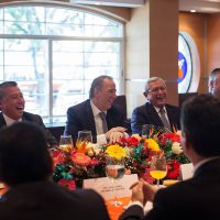 Meade critica a AMLO por no aceptar debates en intercampaña y por amagar con no detener 'al tigre”