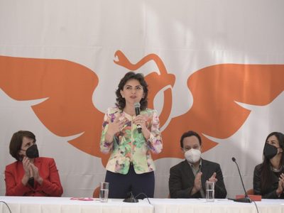La expriista Ivonne Ortega  se integra a Movimiento Ciudadano 'por congruencia”